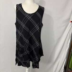 Soft Surroundings Sleeveless Tunic Top